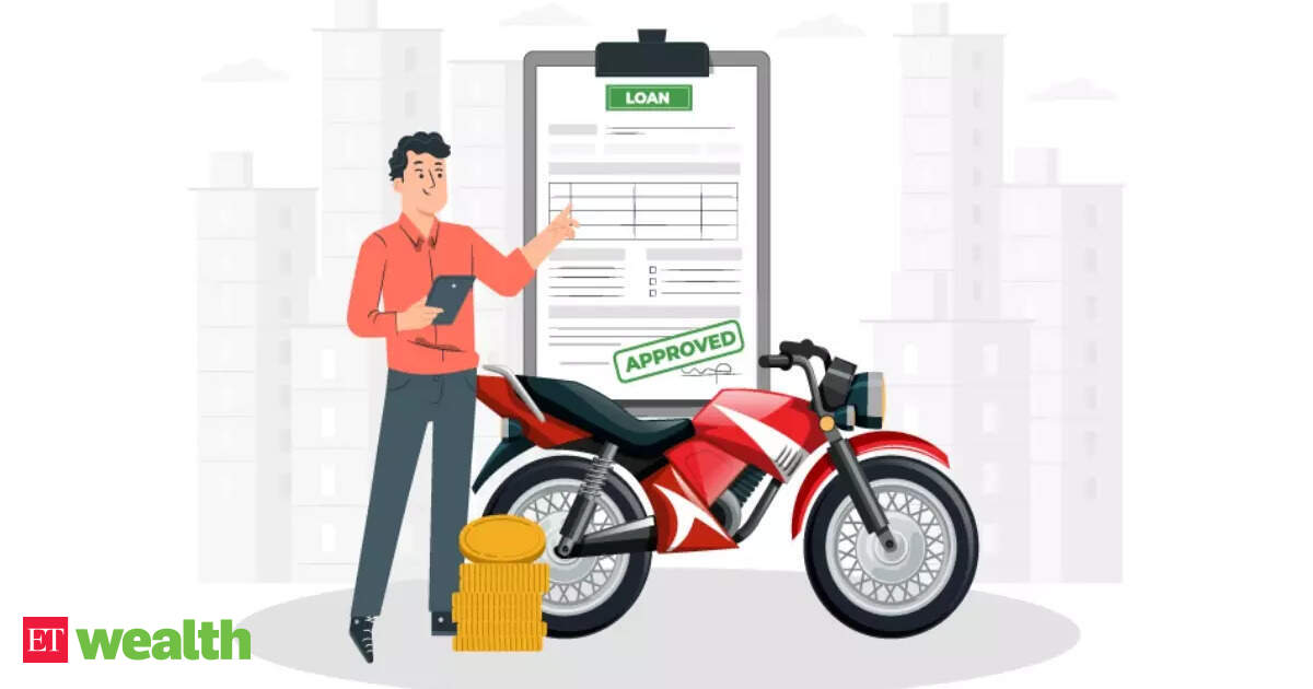 Diwali 2024: Shopping Bullet 350 and Classic 350 Bike Classic 350 Bike at Bajaj Mall on EMI